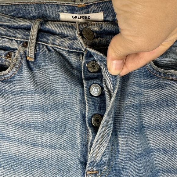 GRLFRND Karolina Distressed High Rise Jeans size 27 - Picture 9 of 13